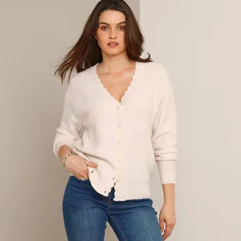 Dámský svetr Propínací svetr s vlnkovaným zakončením režná 52