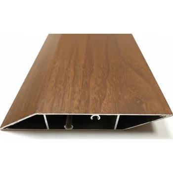 Spojková lamela Hliníkový profil lamela zlosená 113 LAMELA ZLD-4500/rozměr 113x18 mm dekor imitace dřeva zlatý dub, délka 4,5 m.Cena za kus