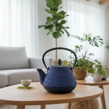 AROMELIO Litinová čajová konvice s filtrem TAKI, 1000 ml, tmavě modrá