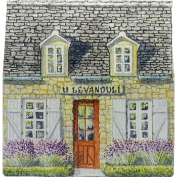 Koupelová kosmetika Mýdlový levandulový domek - tuhé mýdlo 80 g s bylinným extraktem a vůní levandule