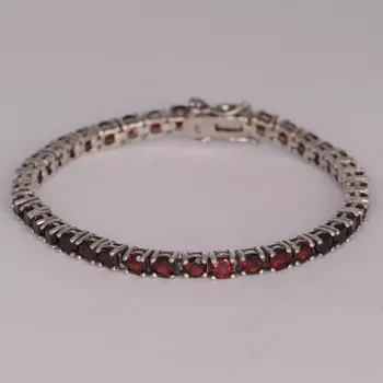 Náramek Stříbrný náramek s červenými granáty Ag 16,4 g