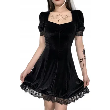 Dámské šaty Černé sametové šaty s krajkou - gotický styl a ženská elegance - L