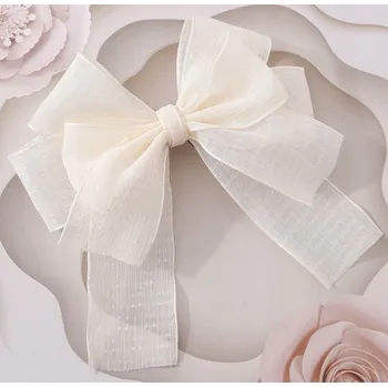 Elegantní krémová sponka do vlasů pro dívky krémová