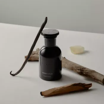 Péče o krk a dekolt VAHY Ember Haze Room Spray 100ml