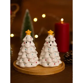 Vánoční dekorace Sinsay - Vánoční solnička a pepřenka ve tvaru stromečků - bílá - 480GI-00X - 480GI-00X-ONE