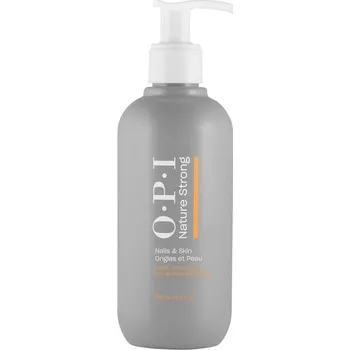 Kosmetika na nohy OPI Pecujici-produkty Pece-o-nehtySoften Up Pedi Soak 250 ml (3 392,00 Kč / 1 l)