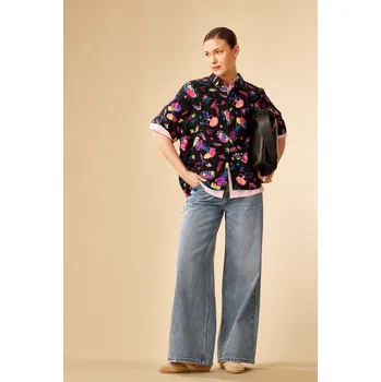 Dámská košile Košile Medicine dámská, černá barva, relaxed, s klasickým límcem RS25.KKD650 99E, vel. S