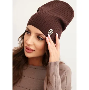 Čepice Dámská čepice s proužky a ozdobným knoflíkem s přídavkem viskózy a modalu hnědá UNI