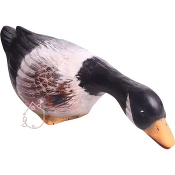 Zahradní dekorace Husa divoká Norbert keramická, ručně malovaná