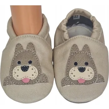 Dívčí obuv Dětské capáčky, papučky, papuče z veganské kůže s pejskem Velikost 21