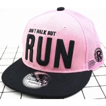 Pokrývka hlavy Dětská snapback s nápisem 4