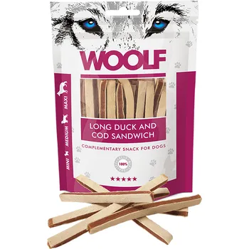 Pamlsek pro psa Woolf Dlouhý sendvič z kachny a tresky 100g