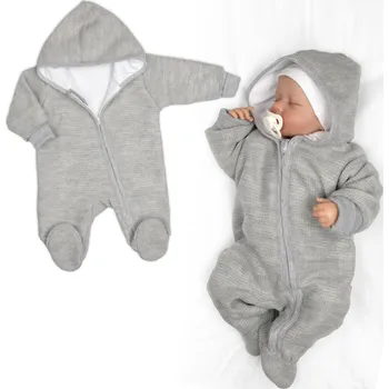 Dětský overall Baby Nellys Pletený overal s kapucí, CUTE - šedý Velikost: 62 (2-3m)