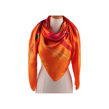 Šátek Velký saténový šátek s květy 130x135 cm - 1 ks - 25 oranžová