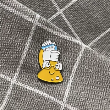 Laboratorní baňka, co sama laboruje