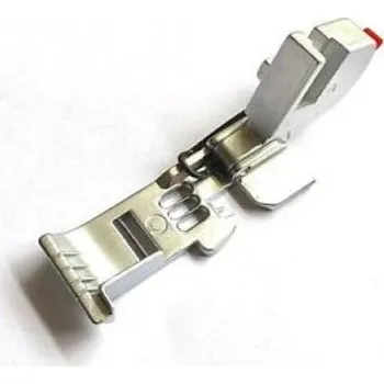 Příslušenství k šicímu stroji Patka s držákem pro kombinace Merrylock