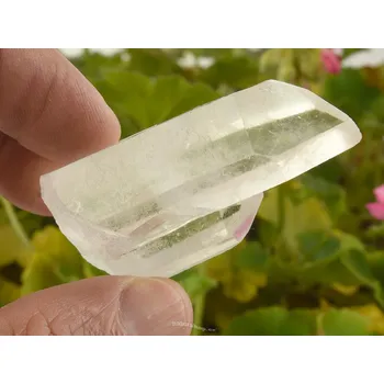 Přírodní kámen Surový krystal křišťál z Brazílie 36g