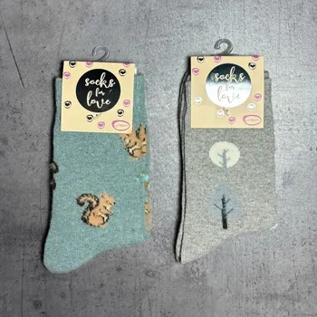 Dámské ponožky Dámské teplé ponožky s obrázky zelené/veverka, šedé/lísteček 2 páry 37714 - 39-42 | P699744