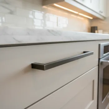 Nábytkové kování D-Beschlag Úchytka ERON / Černá broušená 192 mm