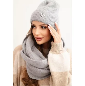 Kesi Dámská souprava s čepicí a šálou z měkké pleteniny šedá Polski šedá 3441889