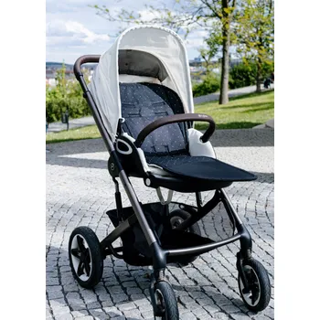 Podložka do sportovního kočárku - černá s bílými puntíky