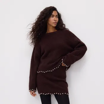 Dámská sukně Reserved - Mini sukně s aplikacemi - tmavě hnědá - 720II-89X - 720II-89X-L