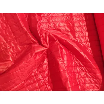 Prošev červený pruhy