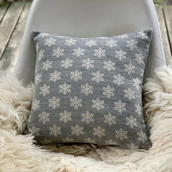 Dekorativní polštářek BYTEMA Luxusní dekorační povlak VLOČKY ŠEDÉ A 30 x 50 cm