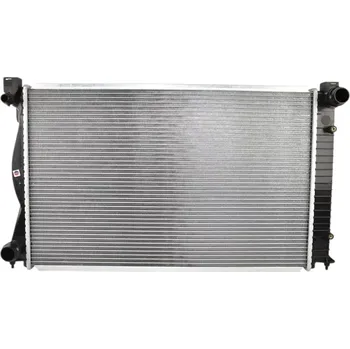 Chladič motoru Chladič vody motoru AUDI A6 C6 , A6 Allroad - 2.7 TDI , 3.0 TDI 04-11 (AUDI 4F0121251E 4F0121251N)