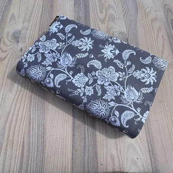 Obal na knihu Obal na knihu Květy na šedé UNI-M