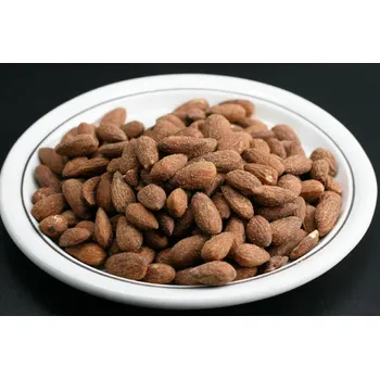 Sušené ovoce ebyliny.cz Mandle jádra pražené solené s uzenou příchutí 1 kg