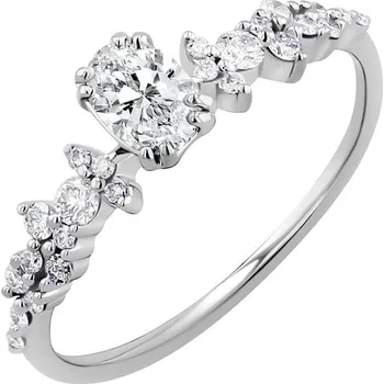 Prsten Zásnubní prsten s oval lab-grown diamantem Mica