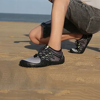 Boty do vody Boty do vody na kamenitou pláž, kajak, velikost 41, černé