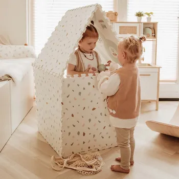 Hrací deka PLAY AND GO Tiloo EEVAA Podložka na hraní Village