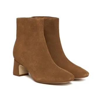 Dámská obuv Polokozačky Clarks Fernie Zip 26182938 Hnědá 40