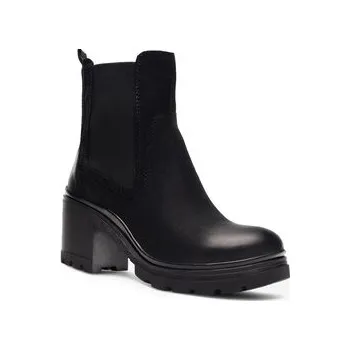 Dámská obuv Lasocki Polokozačky WI16-24474-01 Černá 37