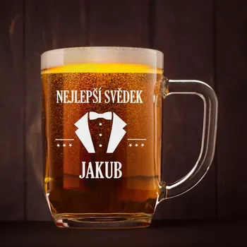 Sklenice Půllitr s pískovaným motivem "NEJLEPŠÍ SVĚDEK" (Do poznámky v nákupním košíku napište požadované požadované jméno )