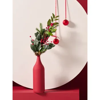 Vánoční dekorace Sinsay - Vánoční dekorativní větvička se šiškami a červenými plody - zelená - 609HN-77X - 609HN-77X-ONE