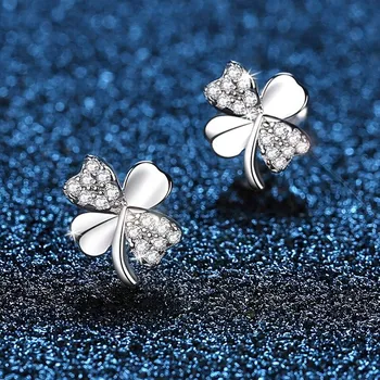 Náušnice NÁUŠNICE ŠROUBKY Jetel se zirkony Tužky Stříbrné Zirkony Dámské