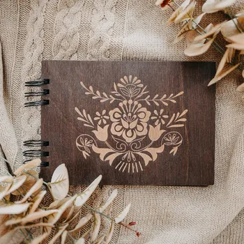 Fotoalbum Dědova dílna Malé fotoalbum Folklor A5 Počet a barva papírů: Černé - 30 listů