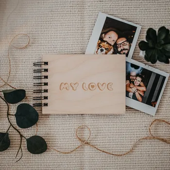 Dědova dílna Mini fotoalbum My love A6 na šířku Počet a barva papírů: Černé - 15 listů