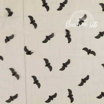 Tyl Netopýři černá (E) (Jemný tyl s aplikací netopýrů)