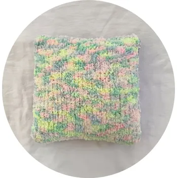 Dekorativní polštářek Lucido | Pletený polštářek duhový PO007