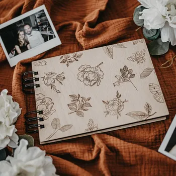 Fotoalbum Dědova dílna Malé fotoalbum Botanica A5 Počet a barva papírů: Černé - 30 listů