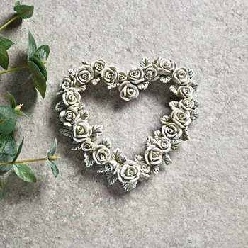 Srdce z růží 15,5 x 15 cm