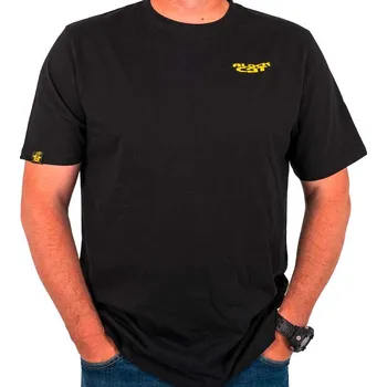 Pánské tričko Black Cat tričko CHASE Dreams Black Tee, vel. L (Tričko pro rybáře, černé s krátkým rukávem a logem Black Cat.)