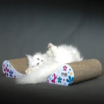 Nízké škrabadlo House of Cats , pelíšek do 60 cm