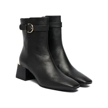 Dámské kozačky Aigner Polokozačky 1252300 Černá 37