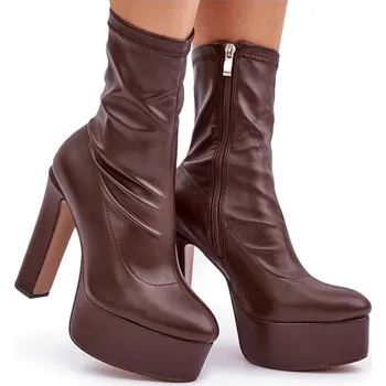Dámská zimní obuv KOTNÍKOVÉ BOTY NA VYSOKÉM PODPATKU A PLATFORMĚ NA ZIP EKO KŮŽE TMAVĚ HNĚDÉ 41