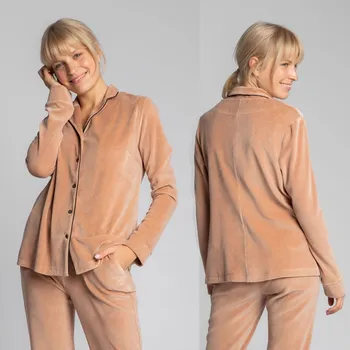 Dámská košile VÝPRODEJ: DÁMSKÁ MÓDNÍ TEPLÁ VELUROVÁ KOŠILE NA SPANÍ BÉŽOVÁ 44 XXL